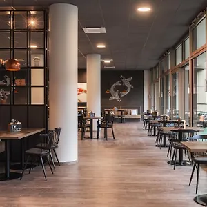 - The Niu Tab Main Station By Ihg Отель Дюссельдорф