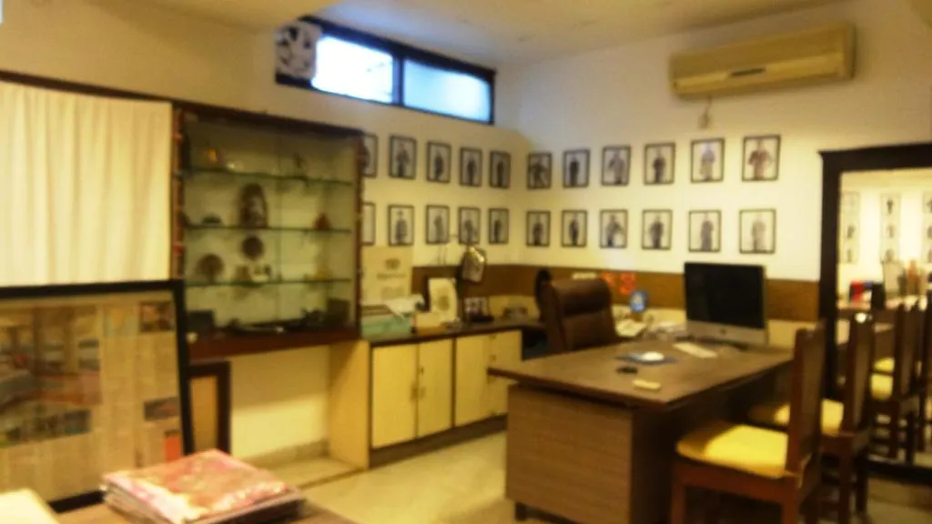 Shanti Home Delhi  Hotel