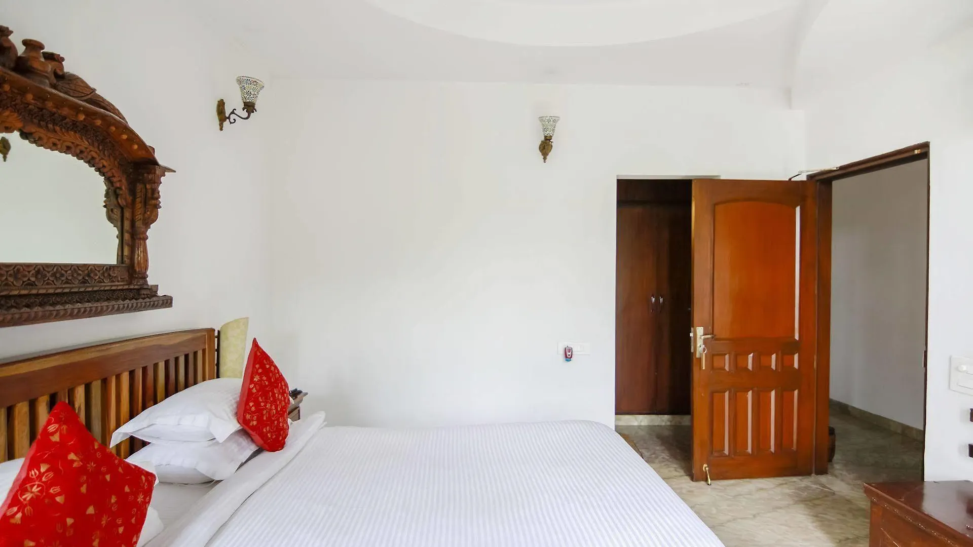 Hotel Shanti Home Delhi